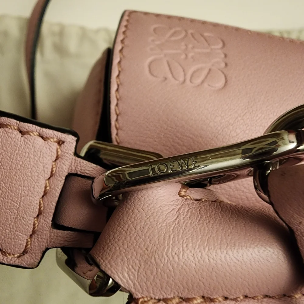 (SOLD) Loewe Mini Puzzle Bag - Picture 3 of 9